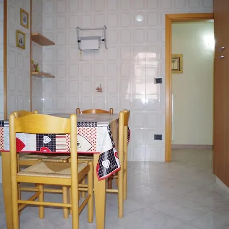 G. Pascoli Casa Emanuele * Gallipoli