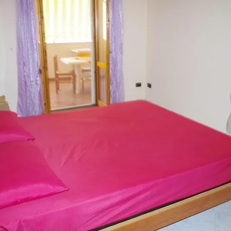 Holiday home G. Pascoli Casa Emanuele *